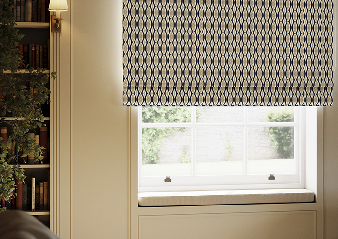 Gates, Hudds - Twist&Fit Roman Blind - Image 5